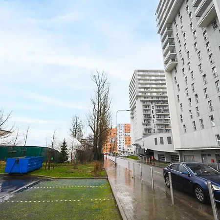 Apartman Obroncow Wybrzeza 17 By Homeprime *
