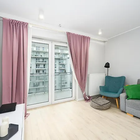 Apartment Obroncow Wybrzeza 17 By Homeprime Gdansk